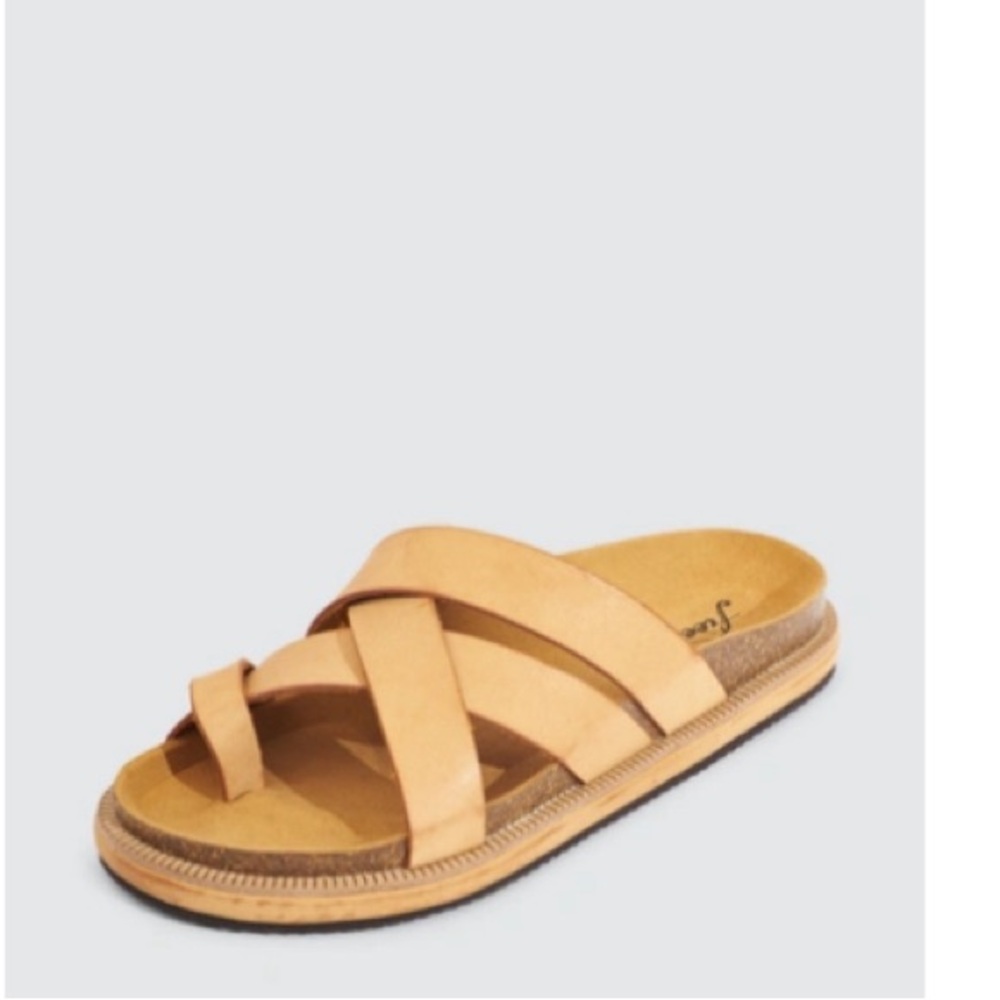 FREE PEOPLE 38 Ventura, contour, footbed, sandal, leather upper made in Spain